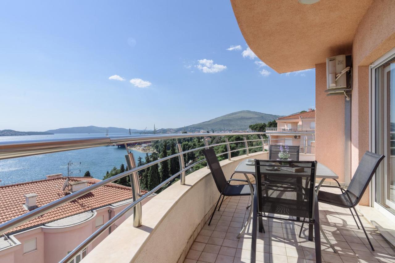 Apartment Marijana Trogir Eksteriør billede