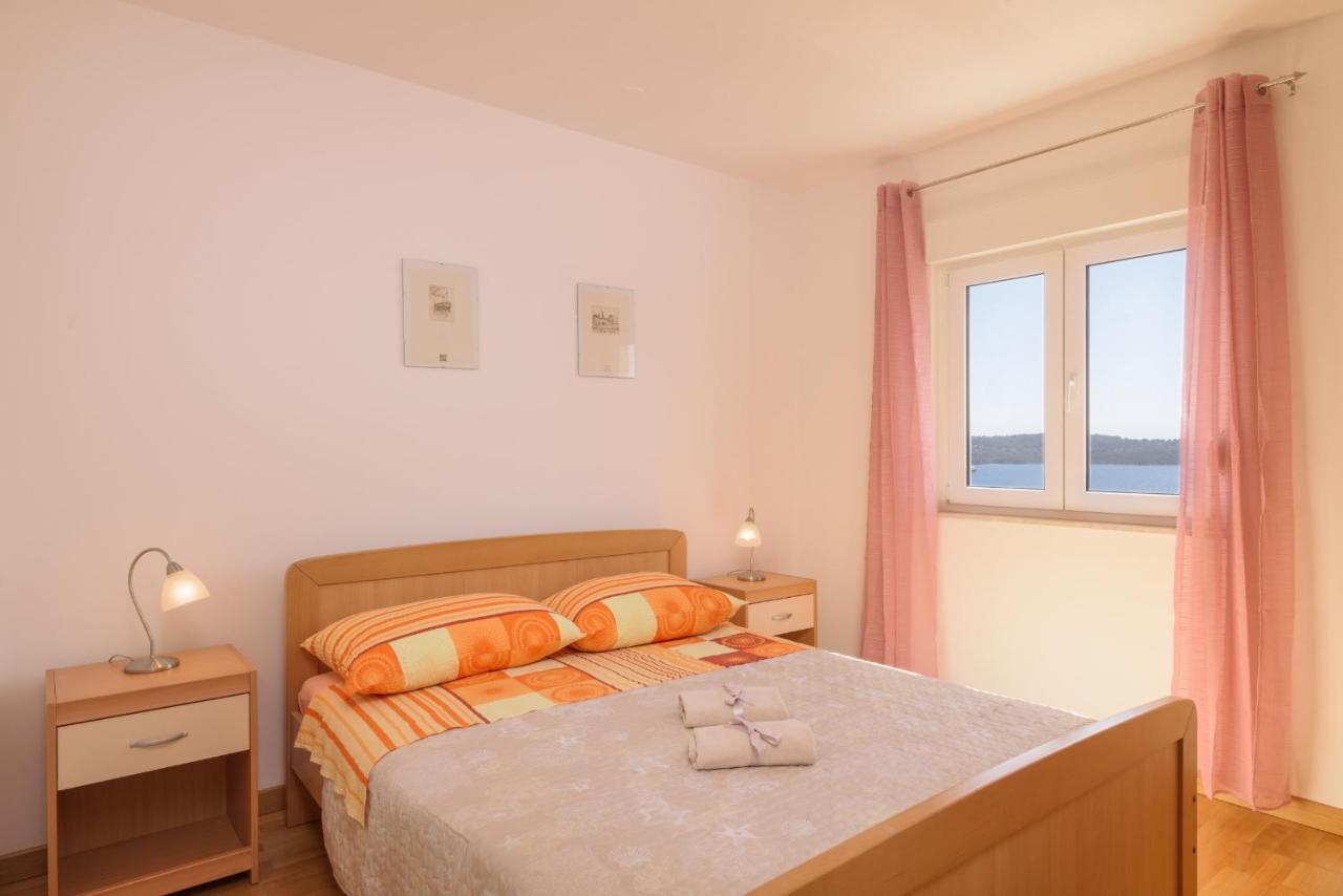 Apartment Marijana Trogir Eksteriør billede